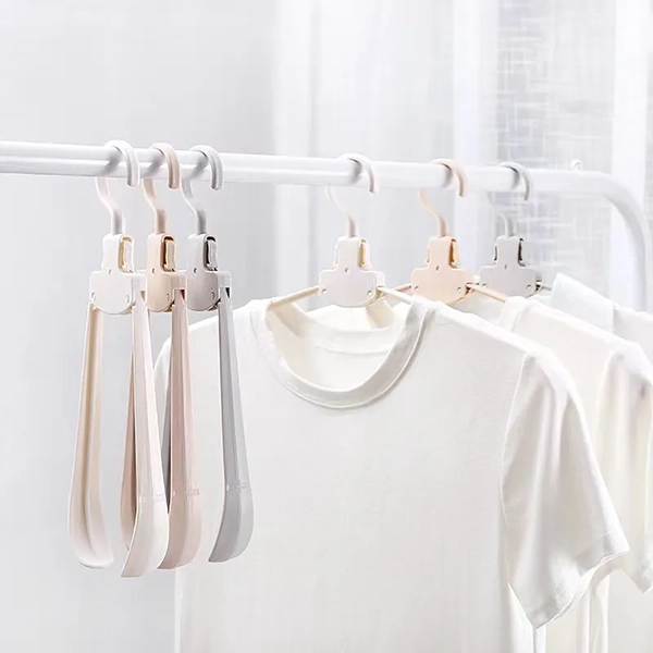 cabides, cabides para roupa, cabides de viagem, cabides dobráveis, cabides portáteis