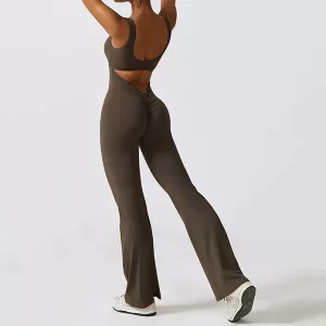 Macacão feminino, roupa esportiva feminina, traje esportivo, macacão esportivo, traje de ginástica, traje de ioga, traje de treino, traje de treinamento
